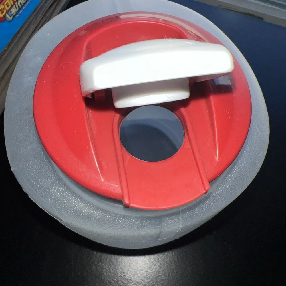 Rubbermaid MixerMate 1 Gallon 3.8L‎ Drink Jug Bottle Red Flip Cap 1000-3 Plastic
